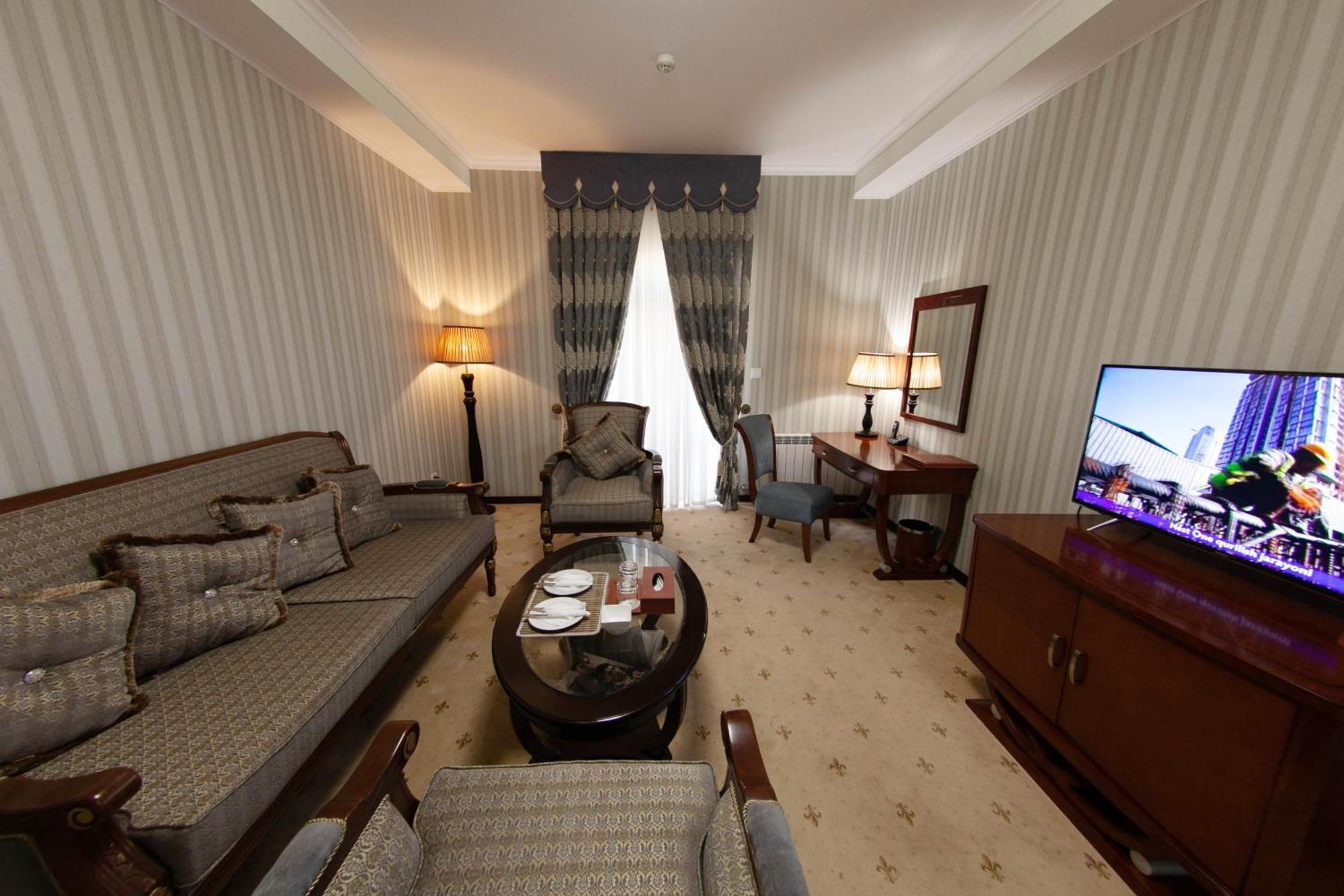 Zargaron Plaza Hotell Bukhara Eksteriør bilde